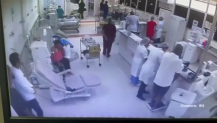 VÍDEO: Petista denuncia Diego Castro por invasão no Hospital Roberto Santos: "Atitude irresponsável"