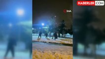 Kayseri'de Polis ve Gençlerden Kartopu Savaşı