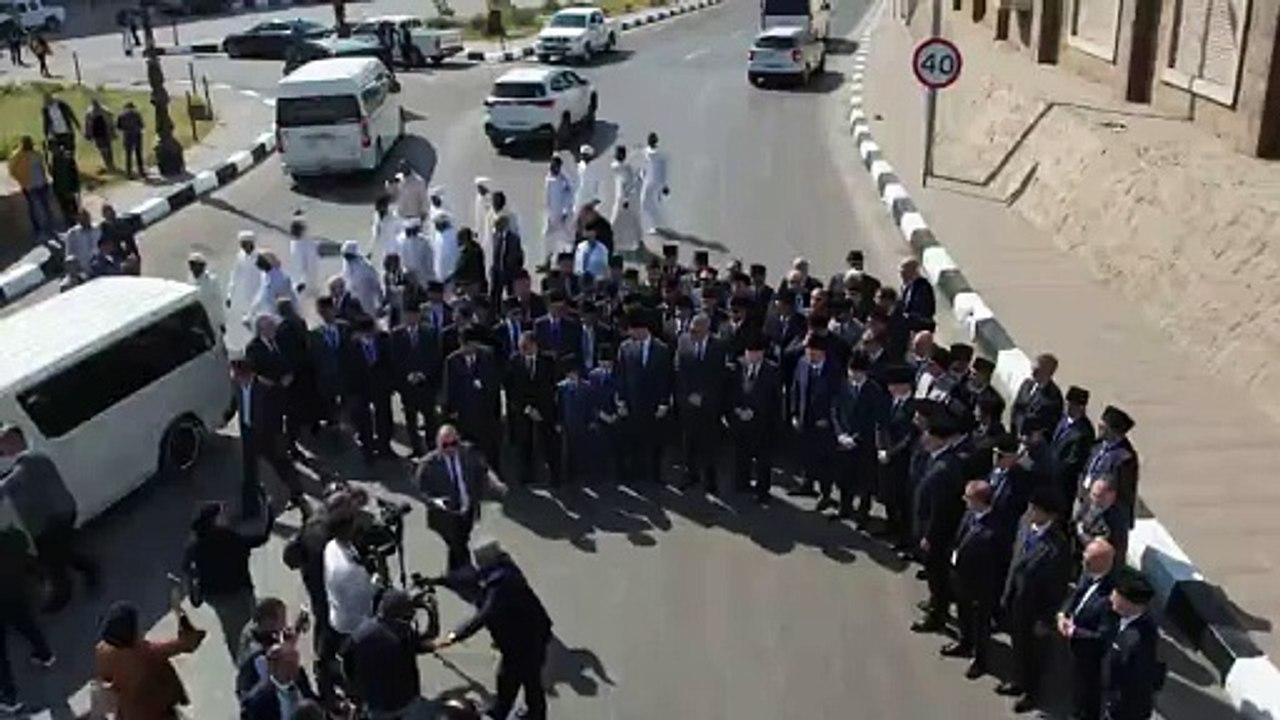 مراسم تشييع جثمان الأمير كريم الأغاخان الرابع