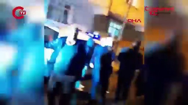 Sultangazi'de polise saldırıp önünü kesen 3 kişi gözaltına alındı
