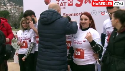 Bursa'da Sevgililer Günü İçin Eş Taşıma Yarışması Düzenlendi