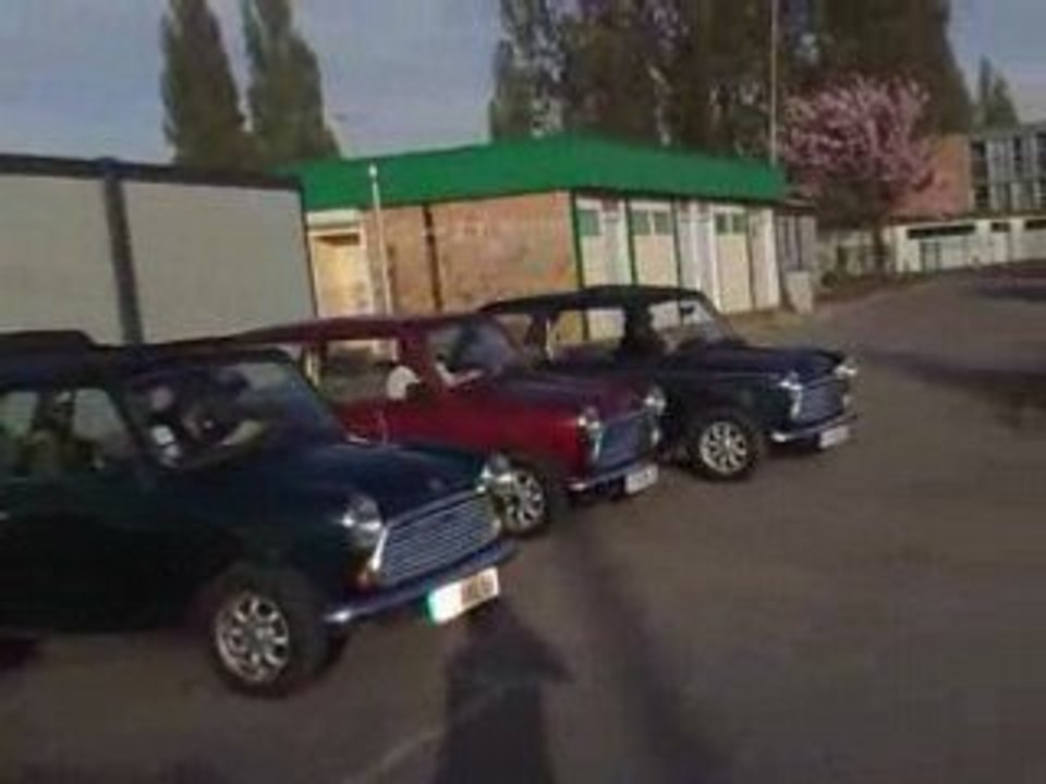 Course de Mini Austin sur le circuit Conde sur Escaut ^^