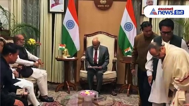 Mahakumbh में भीड़ ही भीड़, Drone Video से देखें संगम पर अब कैसा है नजारा