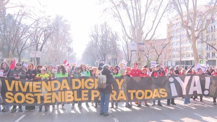 La manifestación ciudadana por una "vivienda digna" recorre Madrid