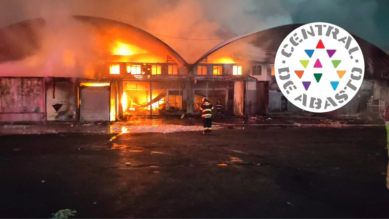 CDMX: Incendio a la Central de Abastos sorprende a los locatarios del mercado de flores hoy 9 de febrero