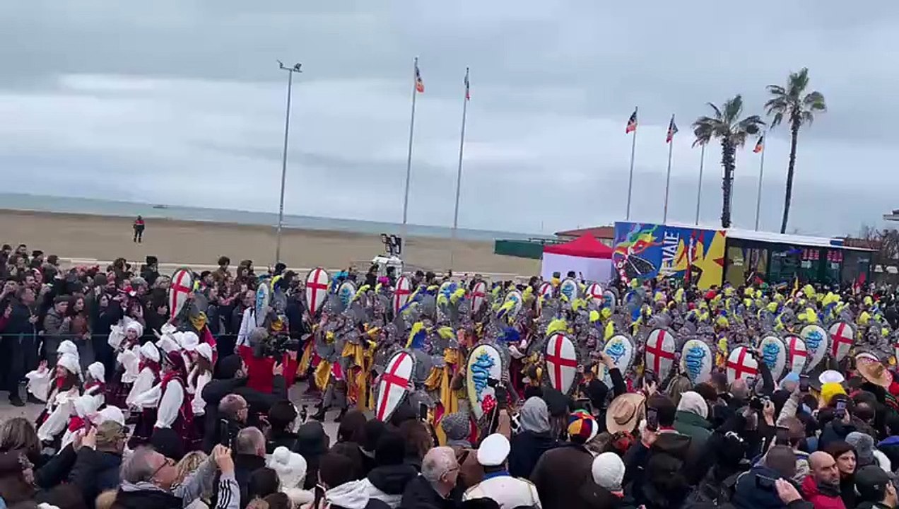 Carnevale di Viareggio 2025: Carnevale di Viareggio 2025: "La grande condottiera” di Luca Bertozzi