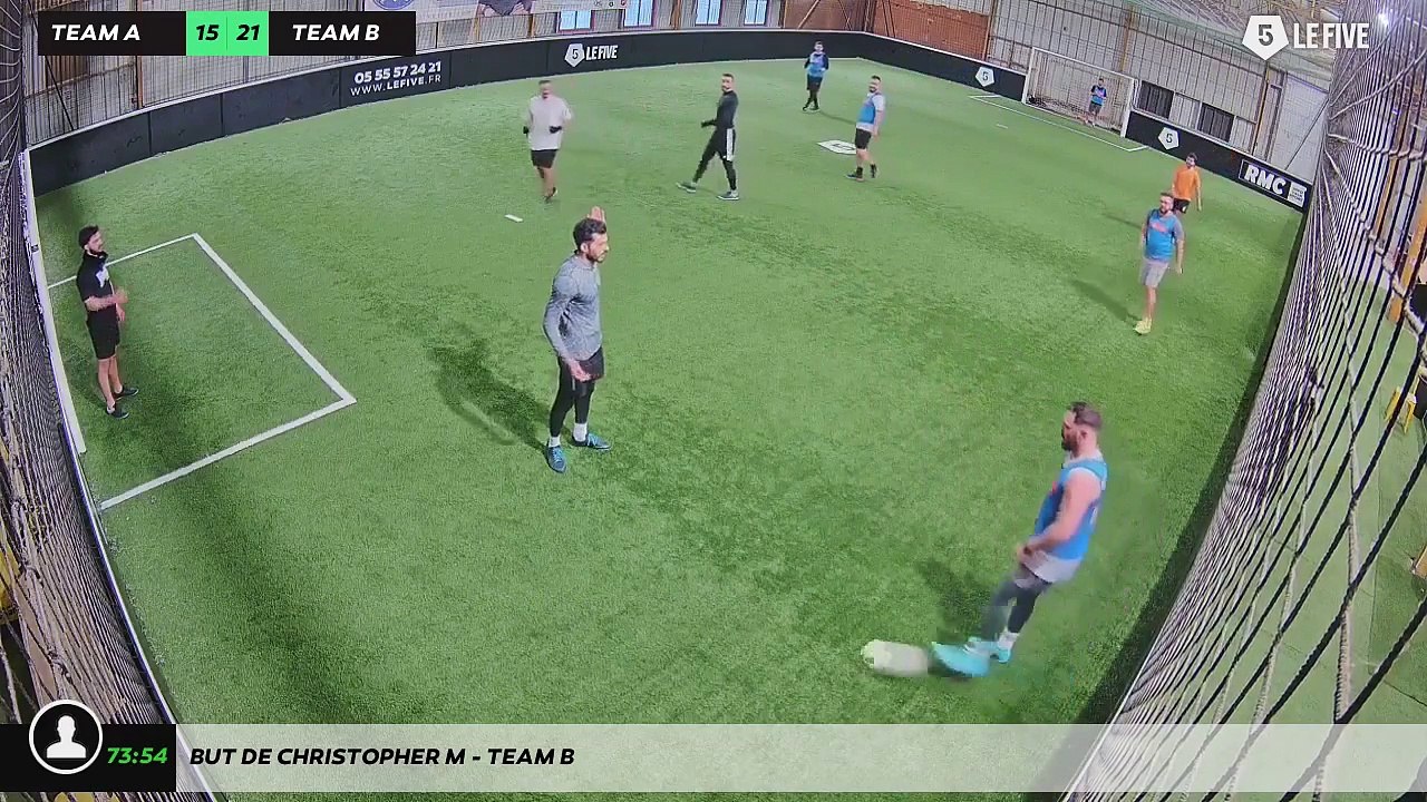 But de Christopher M - Team B