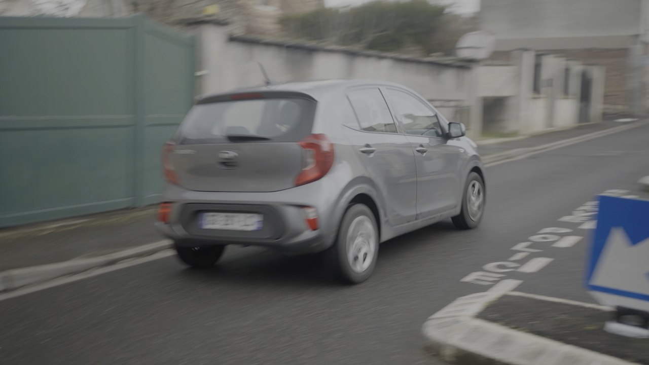 Les habitants de Pierrelaye votent pour ou contre la fermeture aux voitures de la D191