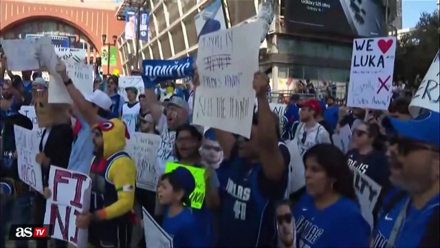 Mavericks fans protest trade of star Luka Doncic