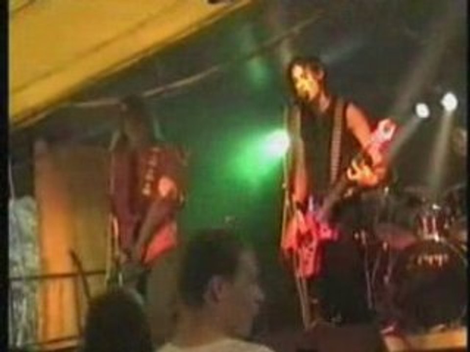 Bloody Mary - The Massacre (Live)