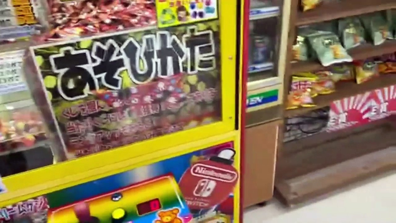 EN VIVO  TIENDA DE SEGUNDA MANO EN JAPoN   maquina de garras y videojuegos