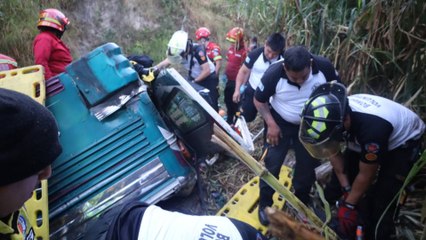 Accidente de tráfico en Guatemala dejó 51 muertos: bus cayó a precipicio