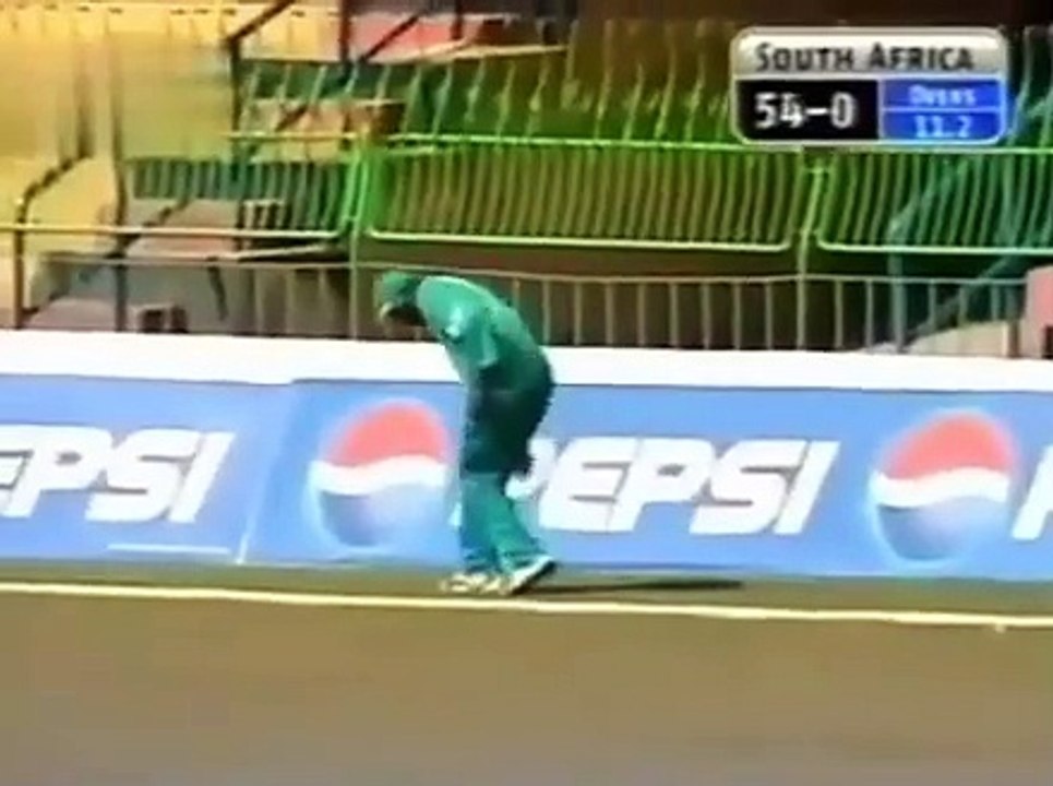 South Africa vs Kenya, 9th Match at Colombo | 2002 ICC Champions Trophy