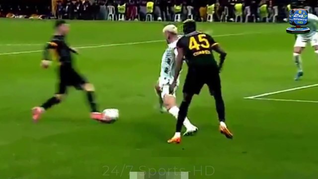 Adana Demirspor, Galatasaray maçında SAHAYI TERK ETTİ! Galatasaray-Adana Demirspor penaltı tartışmas