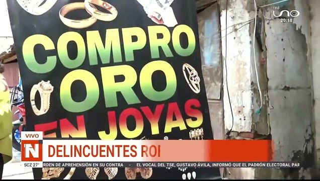 Delincuentes roban 3 joyerías