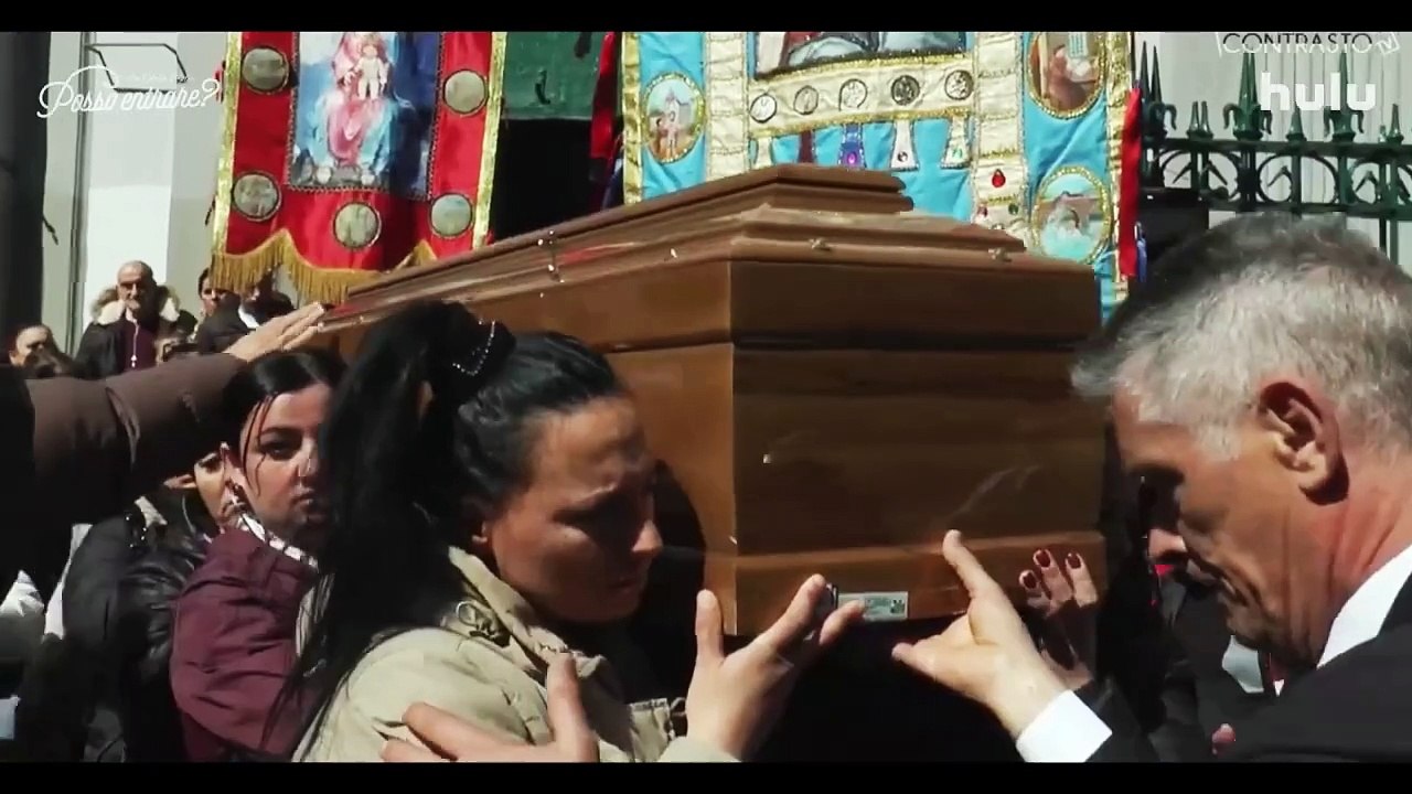 Posso Entrare? An Ode To Naples Trailer OmeU