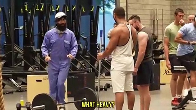 Elite Powerlifter Anatoly With 32Kg Mop Prank Into The Gym!#prank