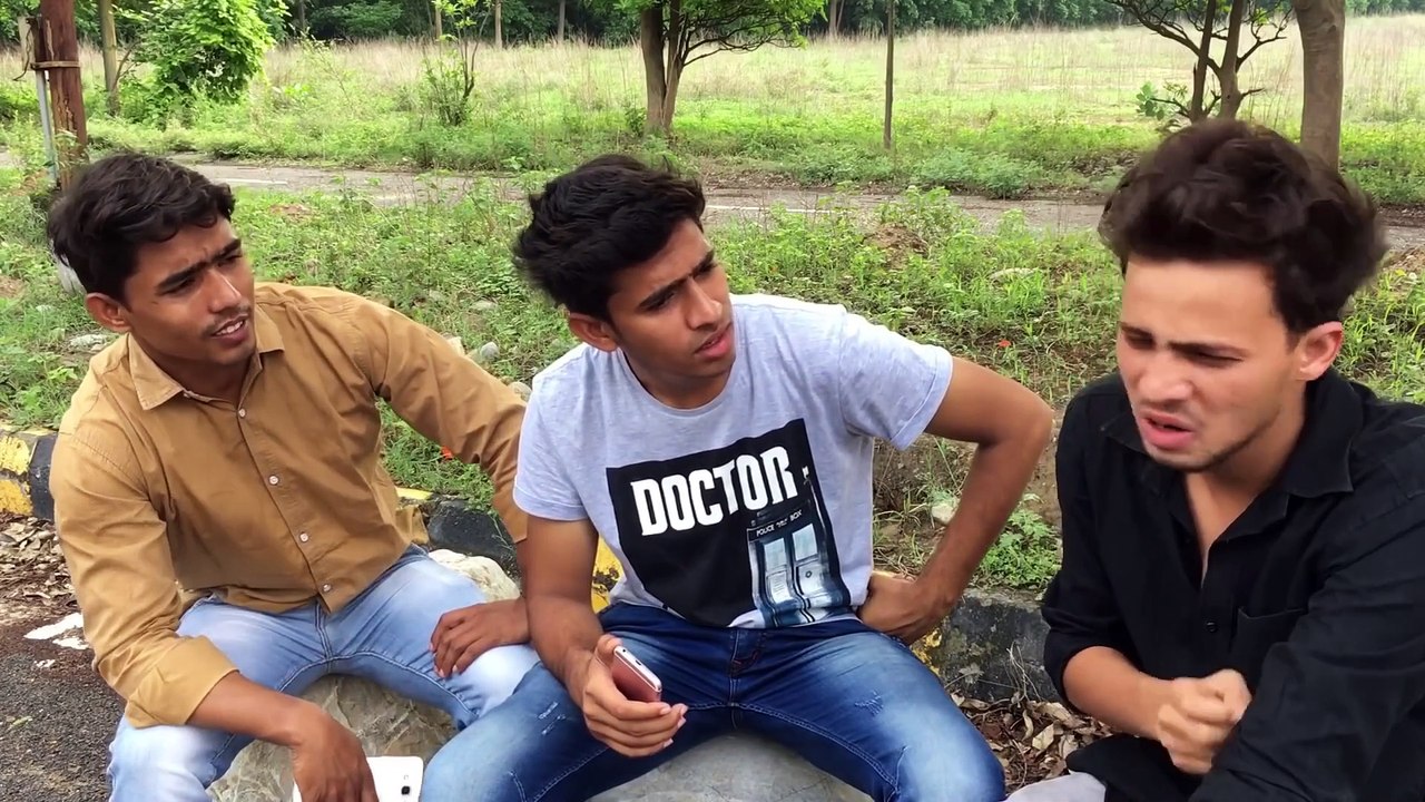 Facebook Wala Love | Round2hell