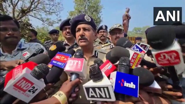 शहीद जवानों को दी गई श्रद्धांजलि