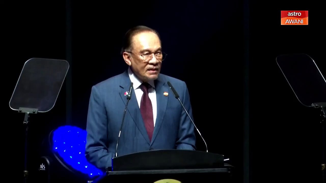PM dengan penuh hormat sambut baik kedatangan E...