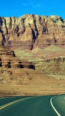 Viaggiare dal primo all'ultimo raggio di sole, esplorando le meraviglie del mondo da est a ovest. 🌅✈️