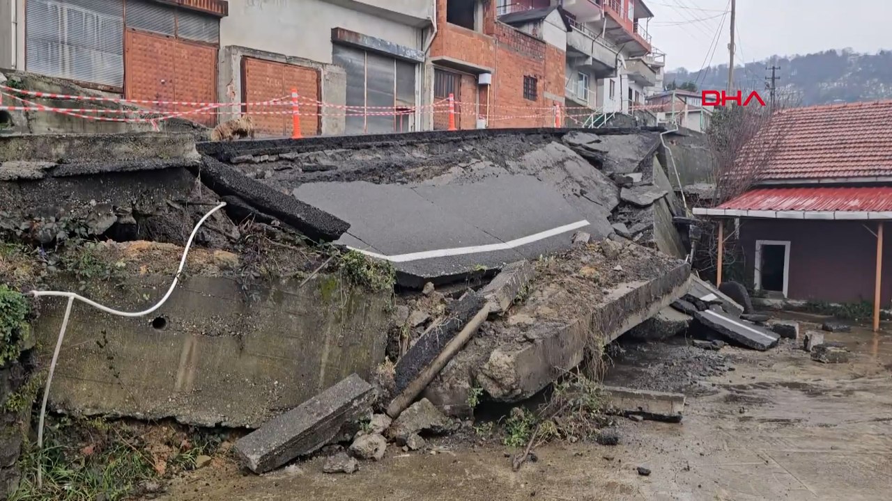 İstinat duvarı yıkılmıştı: Aynı sokakta yol çöktü