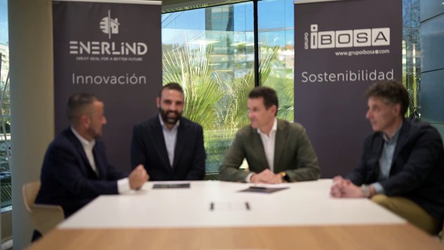 Grupo IBosa y Enerlind se alían para llevar la fotovoltaica también a pisos a través de persianas