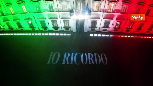 Palazzo Chigi illuminato con il tricolore per il giorno del Ricordo