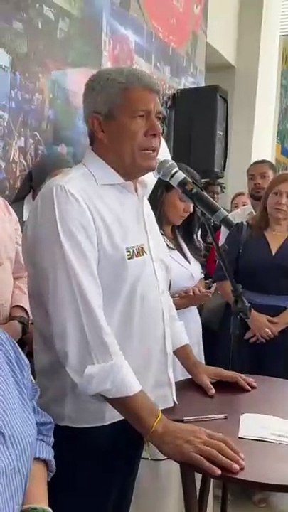 "Eu sou o governador da Bahia, não posso ficar fazendo escolha", diz Jerônimo Rodrigues sobre relação com Zé Ronaldo