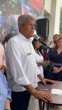 Eu sou o governador da Bahia, não posso ficar fazendo escolha , diz Jerônimo Rodrigues sobre relação com Zé Ronaldo