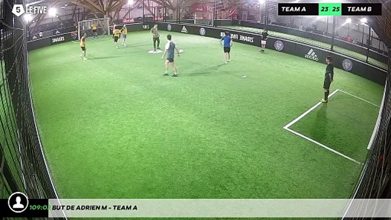 But de Adrien M - Team A
