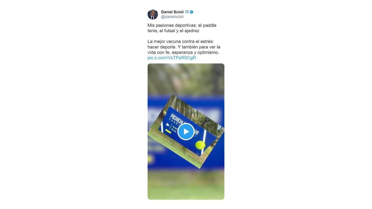 "Pasiones deportivas": Scioli se mostró jugando al paddle tenis mientras se desarrollan incendios en la Patagonia
