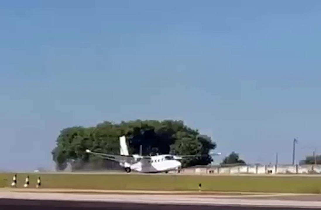 avião