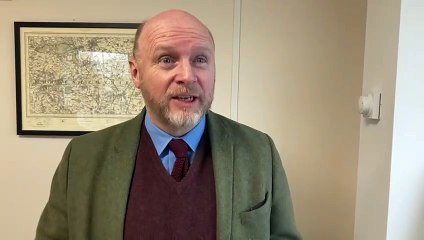 Liam Byrne MP addresses business leaders in Oldbury