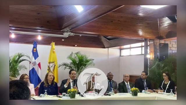 Al menos el 98% de los médicos recibieron el aumento salarial