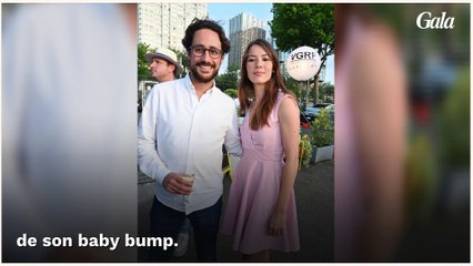 Émilie Broussouloux enceinte : la femme de Thomas Hollande montre son baby bump dans une sublime robe de soirée