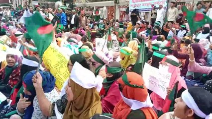 প্রাথমিক বিদ্যালয়  ৩য় ধাপে নিয়োগ সহকারী শিক্ষক সুপিরিশ প্রাপ্তরা যোগদানের দাবীতে রাজপথে