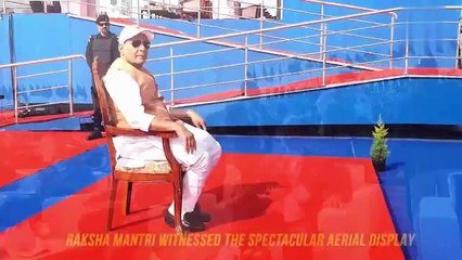 VIDEO रक्षामंत्री राजनाथ सिंह ने किया Aero India शो का उदघाटन, युद्धकों की गरज से सिहरा आसमान