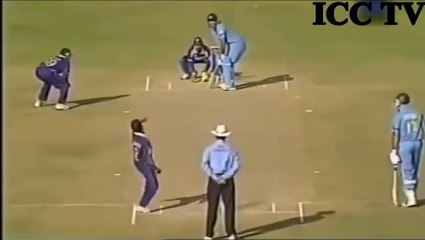MS Dhoni's most brutal innings ever (183 off just 145 balls) - (15 fours _ 10 sixes)