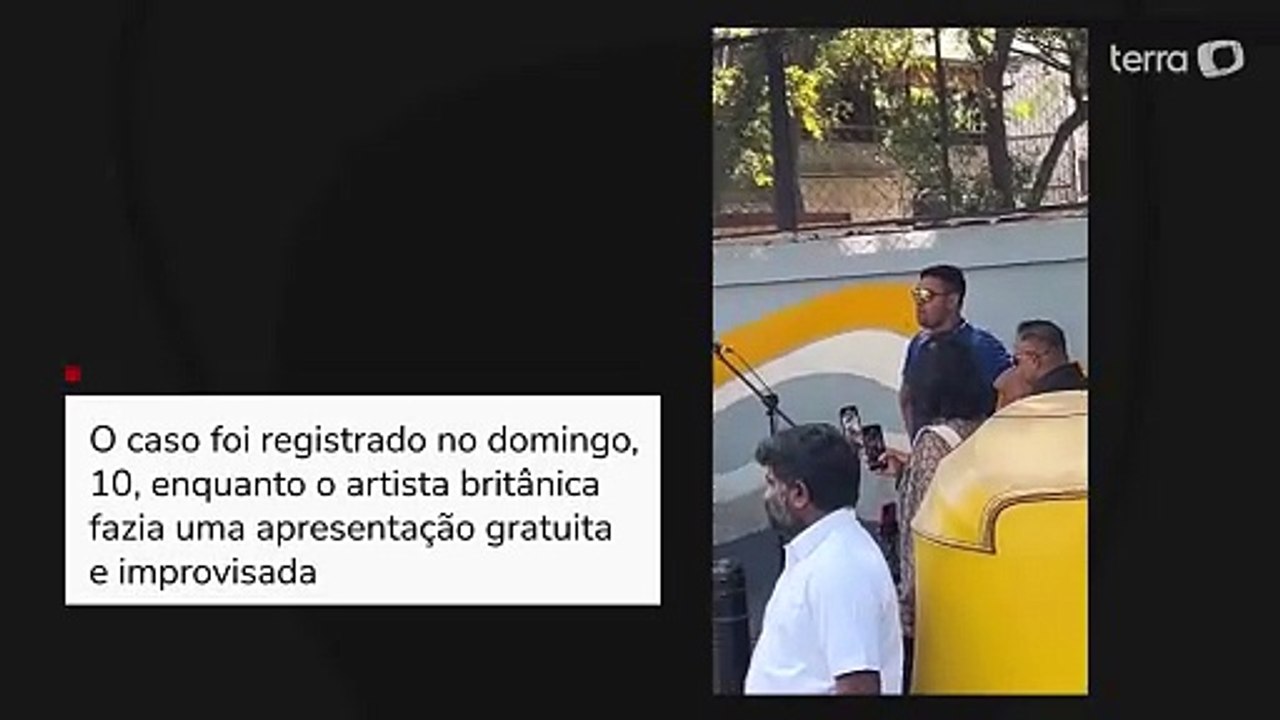 Ed Sheeran tem ‘show de rua’ interrompido pela polícia da Índia: ‘Acho que prefere o Bruno Mars’