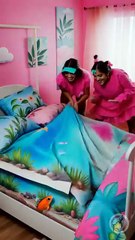 I Woke Up Surrounded by Fishes and... WHAT?! 😱😬🐠