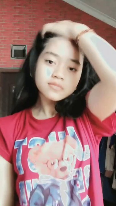 Clara (29)