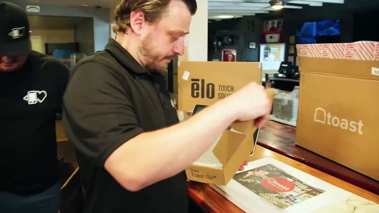 This Chef Uses Memes to Call Out His Industry — and He’s Turning Online Influence into Real Change
