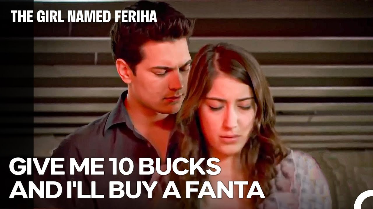 University Vlog #8; Love Is Different in Front of the Vending Machine - The Girl Named Feriha