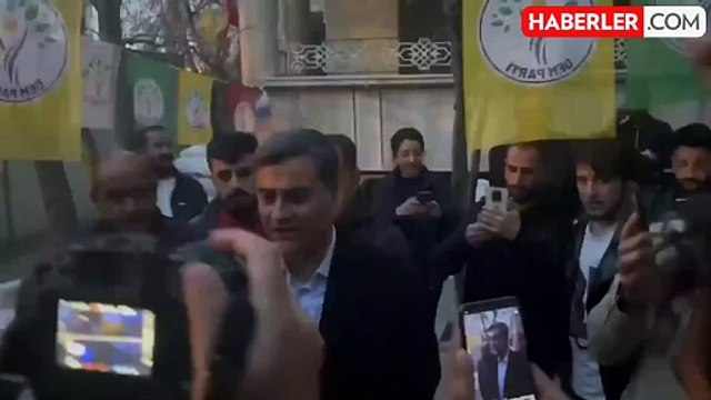 Abdullah Zeydan kaç yıl ceza aldı? Van Belediye Başkanı neden hapis cezası aldı, suçu ne?