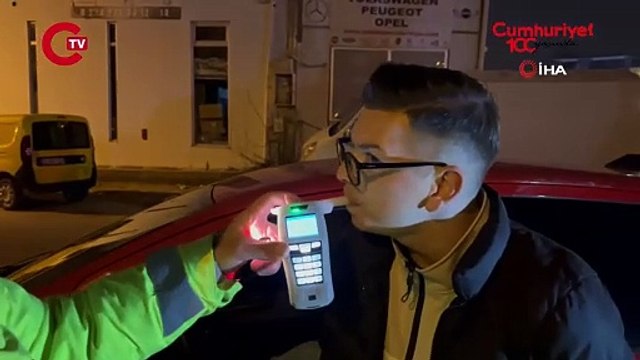 0,50 promil ile sınırda kalan taksiciye polisten ehliyet şakası