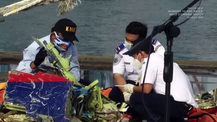 Air Crash Investigation S25E03 Power Struggle