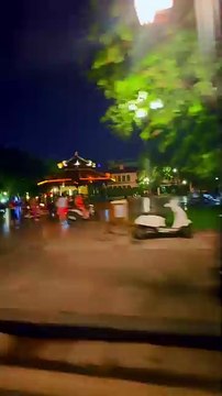Last night in Hanoi 🌙✨ Roaming the vibrant streets, soaking in the energy, and savoring every moment. �🍜
