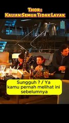 Momen Avengers mencoba angkat palu Thor