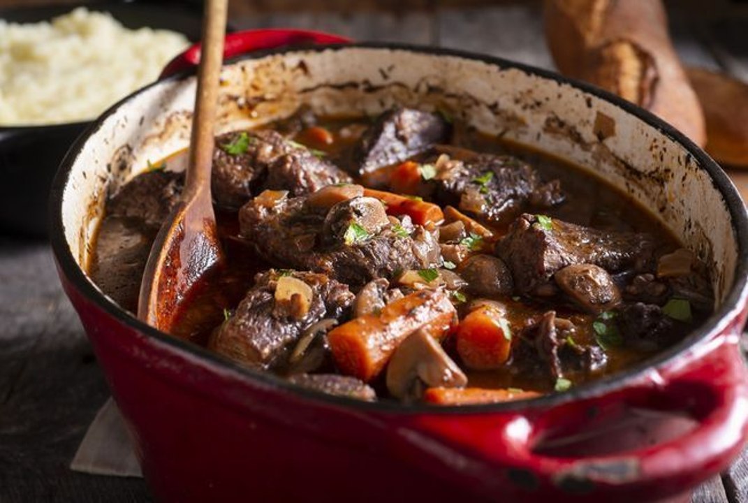 Plat mijoté : la recette du bœuf lorrain pour changer du classique bœuf bourguignon